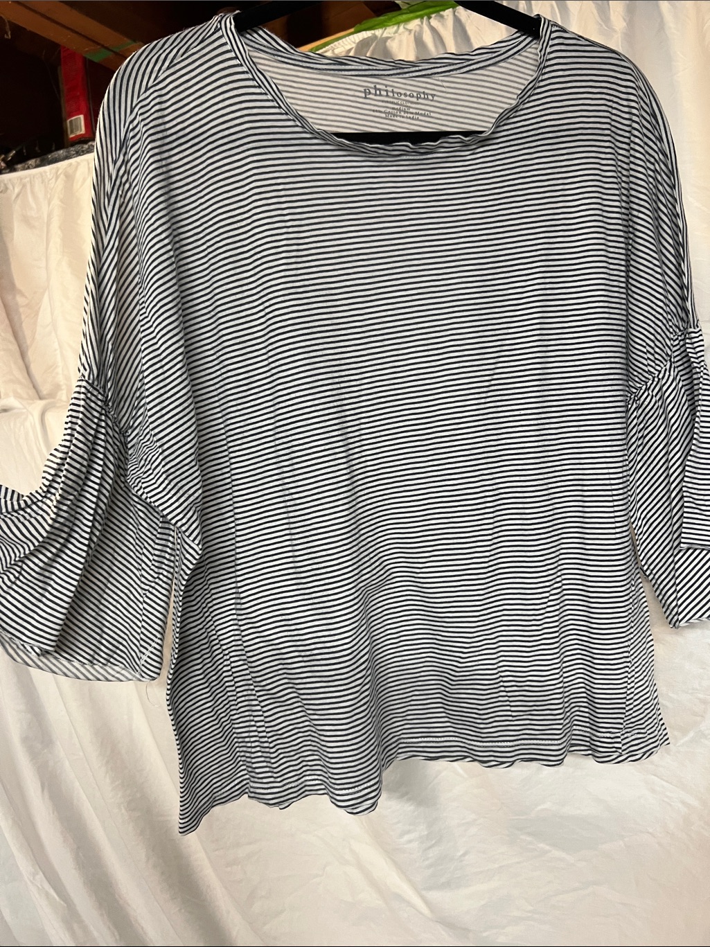 Philosophy Brand Light Neck 3/4 Sleeve Tunic